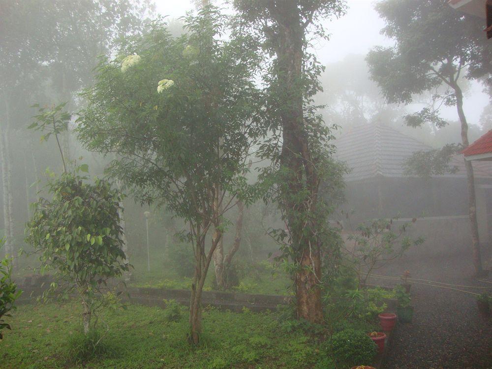 Beaumont Plantation Retreat Hotel Thekkady Exterior photo